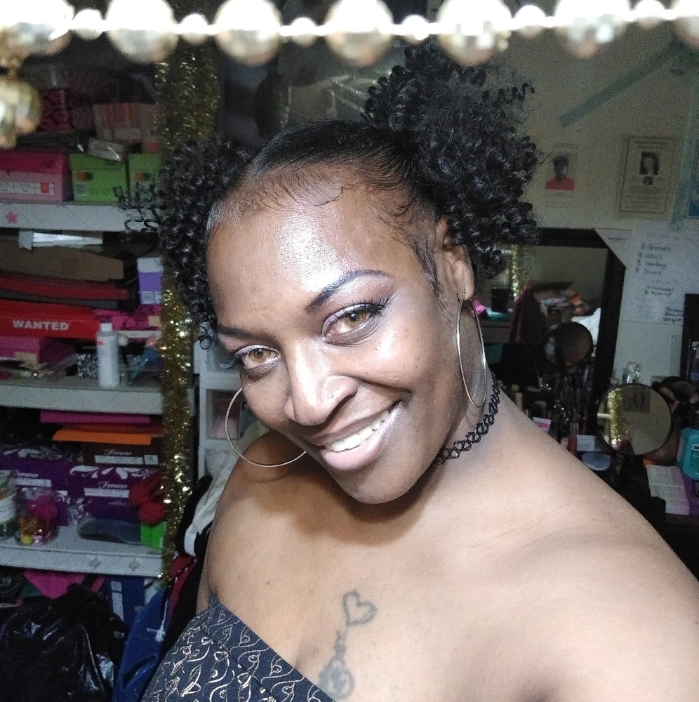 Meet your Posher, Janice